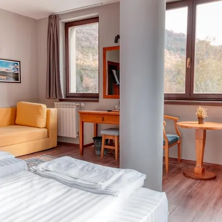 Hotel Smrcha, Mavrovo